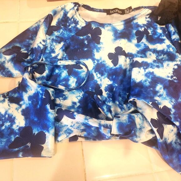 Lot of 20 swimsuits- tops & bottoms - Picture 10 of 10